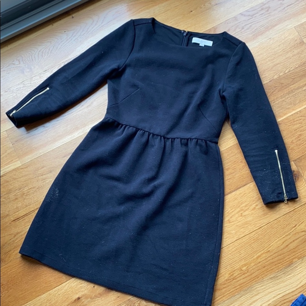 Black long sleeve dress